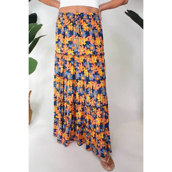 NEW SKEMO winter lily magical skirt in floral - Picture 1 of 6
